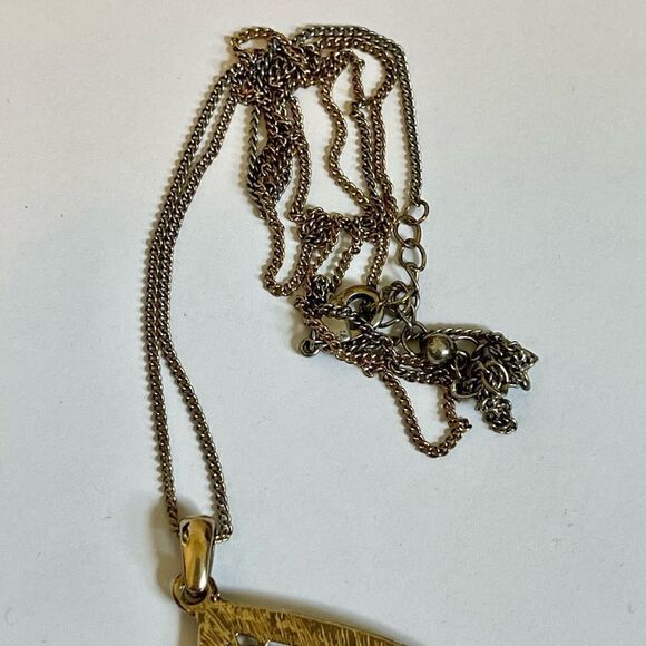 Vintage large gold & crystal pendant on chain - Picture 4 of 4